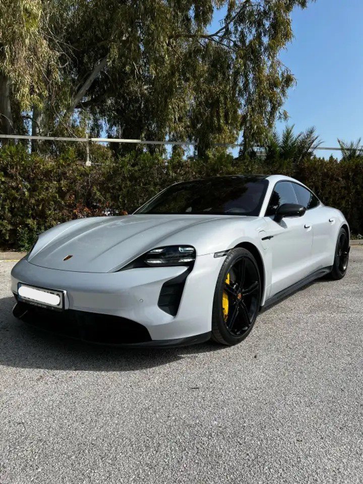 Porsche Taycan GTS
